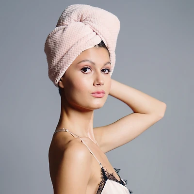 THE HAIR EDIT Smooth & Dry Plush Microfiber Hair Wrap