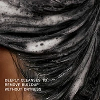 OLAPLEX No.4C Bond Maintenance Clarifying Shampoo
