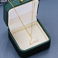 Madelyn Shell Fishtail Pendant Necklace