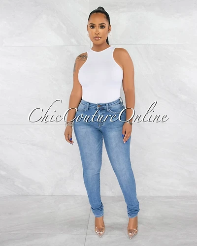 *Carlisle Light Washed Denim Mid Waist Jeans