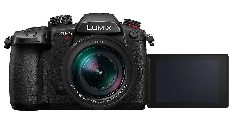 Panasonic-Lumix Lumix GH5M2 Compact System Camera with Leica DG Vario-Elmarit 12-60mm F2.8-4 ASPH. Power O.I.S. Lens