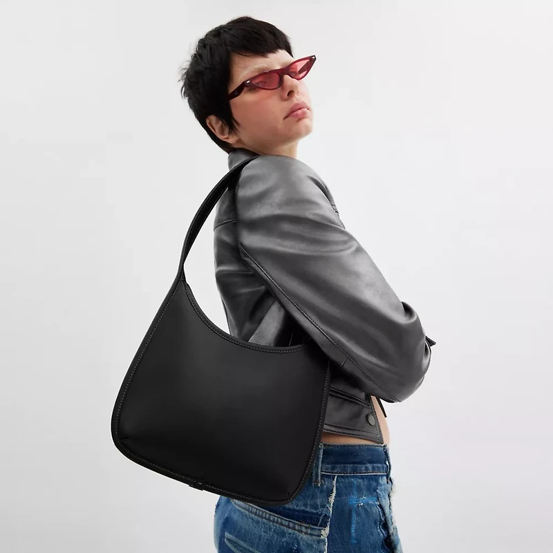 Curve Zip Bag