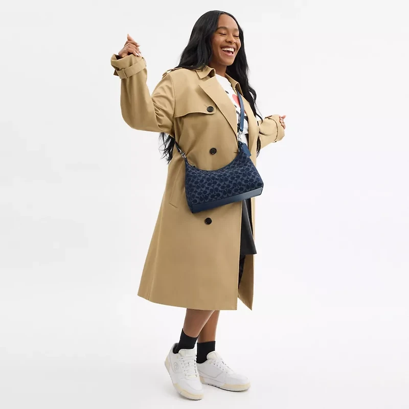 Juliet Shoulder Bag In Signature Denim