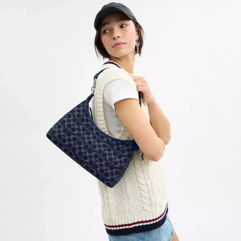 Juliet Shoulder Bag In Signature Denim