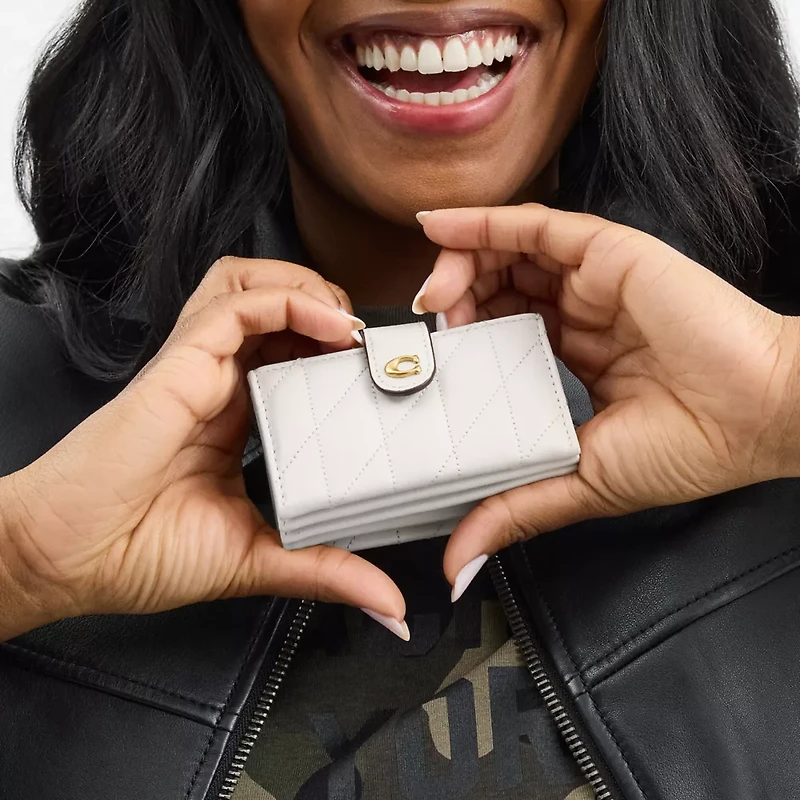 Essential Multi Card Holder With Pillow Quilting