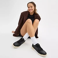 Soho Sneaker Signature Canvas