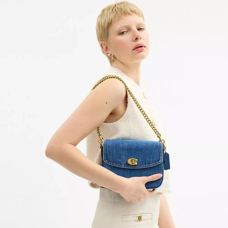 Cassie Crossbody Bag 19