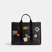 Wesley Tote In Signature Canvas With Patches