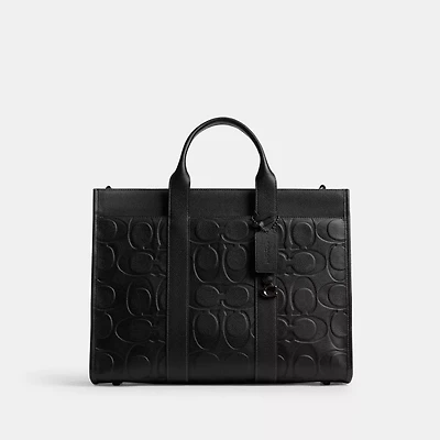 Wesley Tote In Maxi Signature Leather
