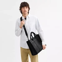 Wesley Tote In Maxi Signature Leather