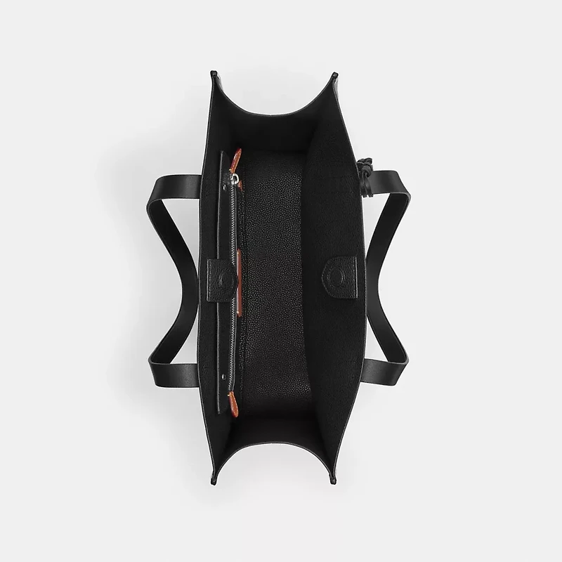 Relay Tote Bag In Loved Leather