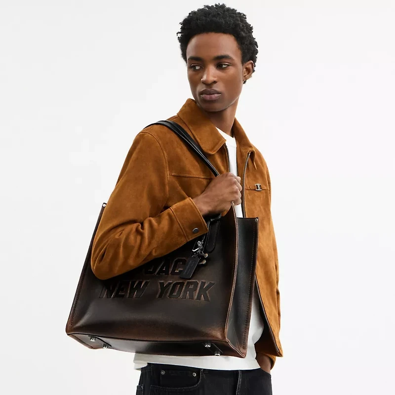 Relay Tote Bag In Loved Leather