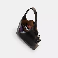 Brooklyn Shoulder Bag In Loved Leather