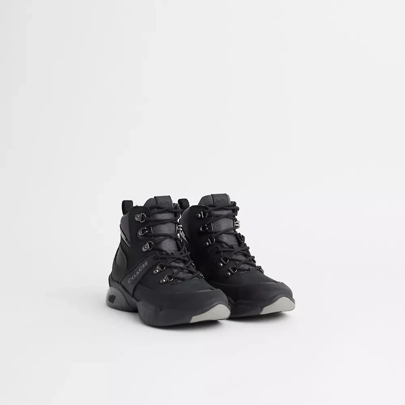 Restored Citysole Hiker