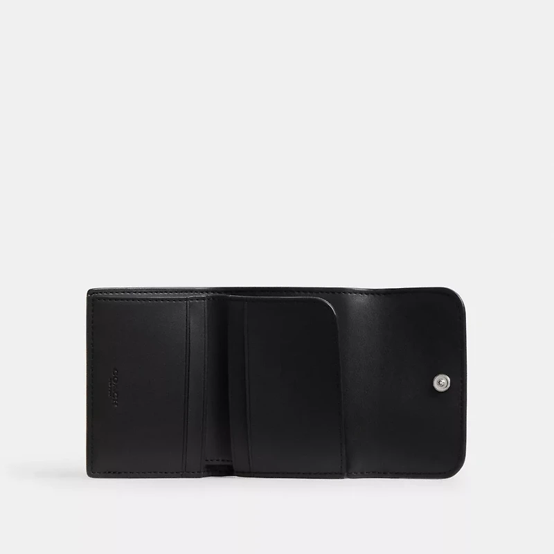 Essential Card Holder Wallet In Loved Leather