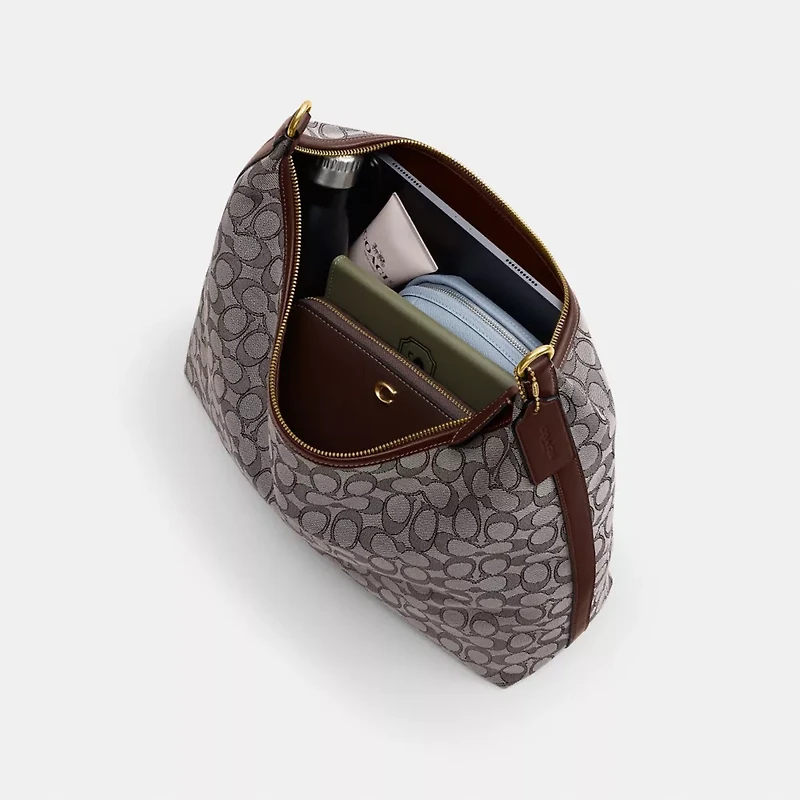 Juliet Shoulder Bag 38 In Signature Jacquard