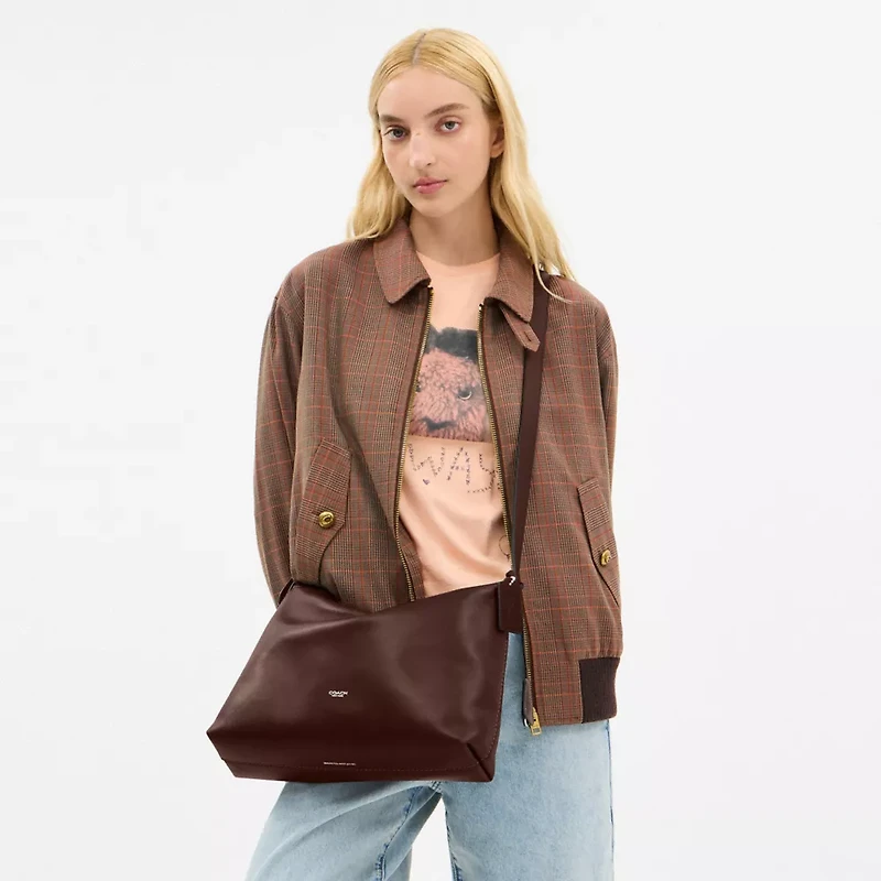 Mott Messenger Bag 33