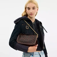 Waverly Bag In Signature Canvas