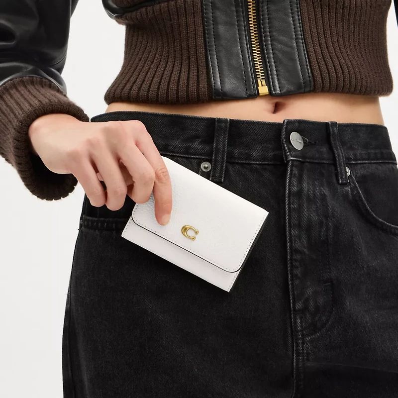 Essential Flap Card Case