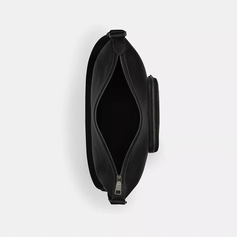 Finn Crossbody Bag With Pockets