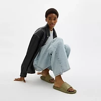 Udele Sport Slide Signature Canvas