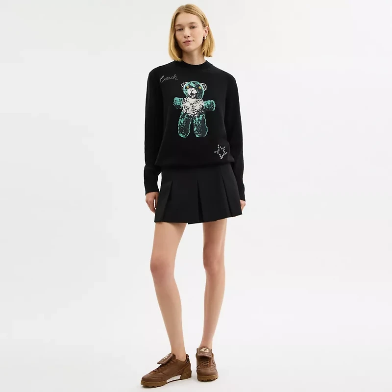 Lightweight Bear Graphic Sweater