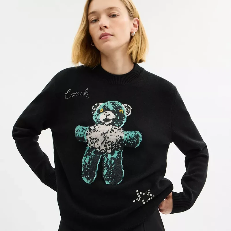 Lightweight Bear Graphic Sweater