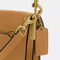 Tabby Shoulder Bag 26