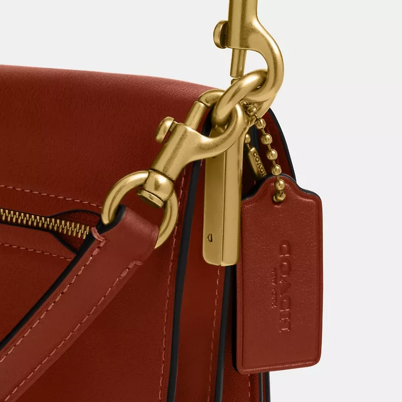 Tabby Shoulder Bag 26