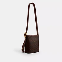 Bleecker Bucket Bag 21 In Signature Canvas
