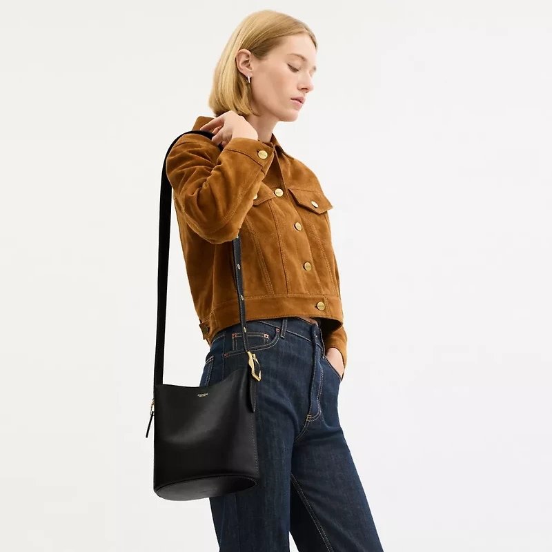 Bleecker Bucket Bag 21