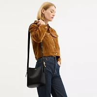 Bleecker Bucket Bag 21