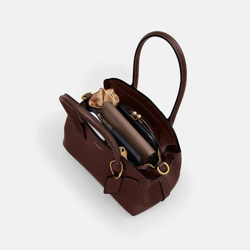 Soft Empire Carryall Bag 21