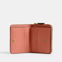 Essential Billfold Wallet