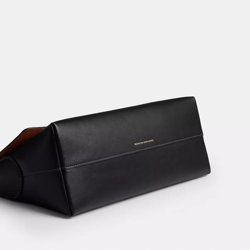 Chelsea Shoulder Bag