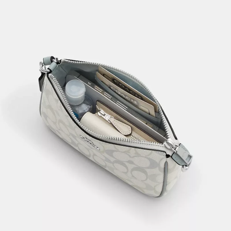 Nolita 19 In Signature Canvas