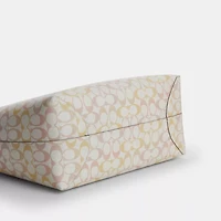 City Tote Bag In Signature Canvas