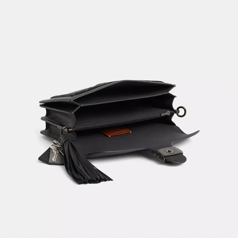 Upcrafted Tabby Shoulder Bag 26
