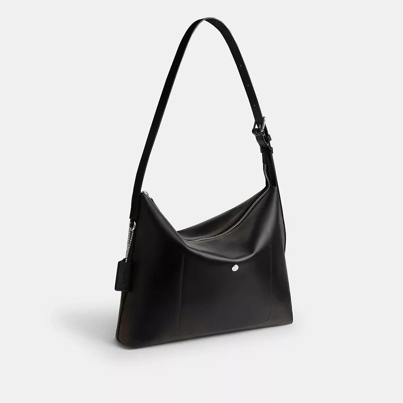 Mott Messenger Bag 38 In Loved Leather