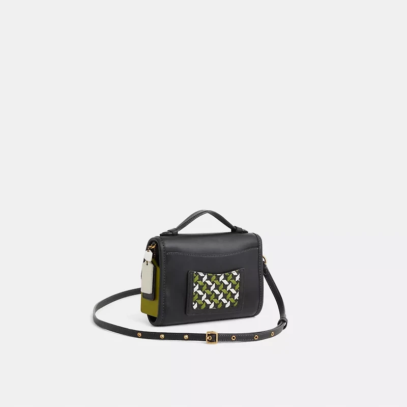 Upcrafted Kip Turnlock Crossbody