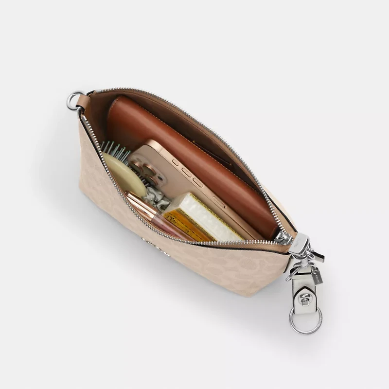 Caitlin Shoulder Bag In Signature Canvas