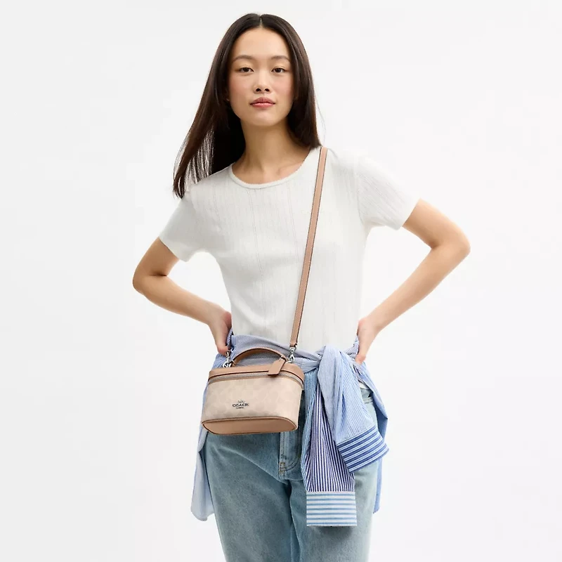 Rainer Crossbody Bag 18 In Signature Canvas