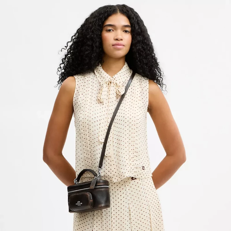 Rainer Crossbody Bag 18 With Pocket In Loved Leather
