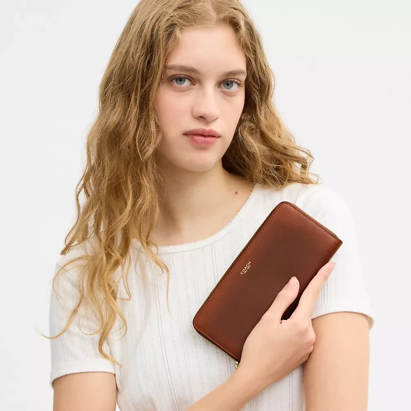 Slim Accordion Zip Wallet In Loved Leather