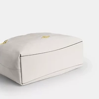 Evelyn Shoulder Bag With Quilting And Charm