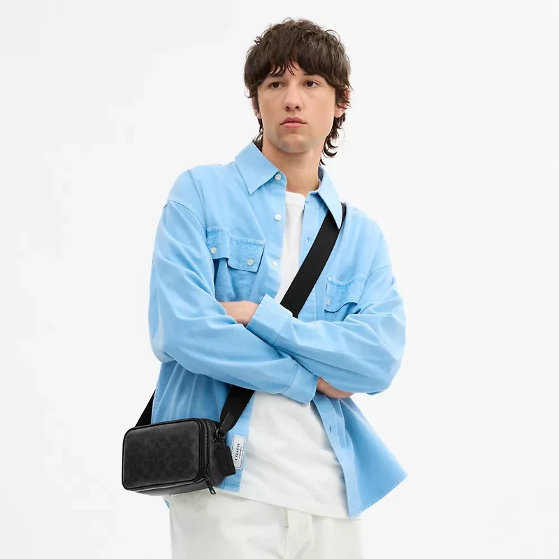 Colton Crossbody Bag 19 Signature Canvas