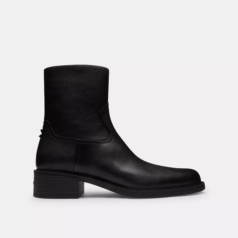 Pointed Toe Bootie