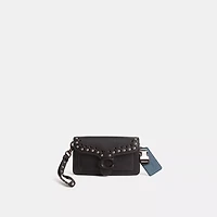 Upcrafted Tabby Crossbody Wristlet