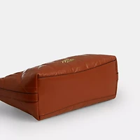 Caitlin Shoulder Bag With Quilting And Charm