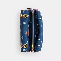 Tabby Shoulder Bag 26 With Americana Quilting